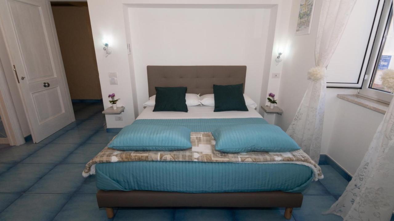 maison luisa Sorrente Extérieur photo